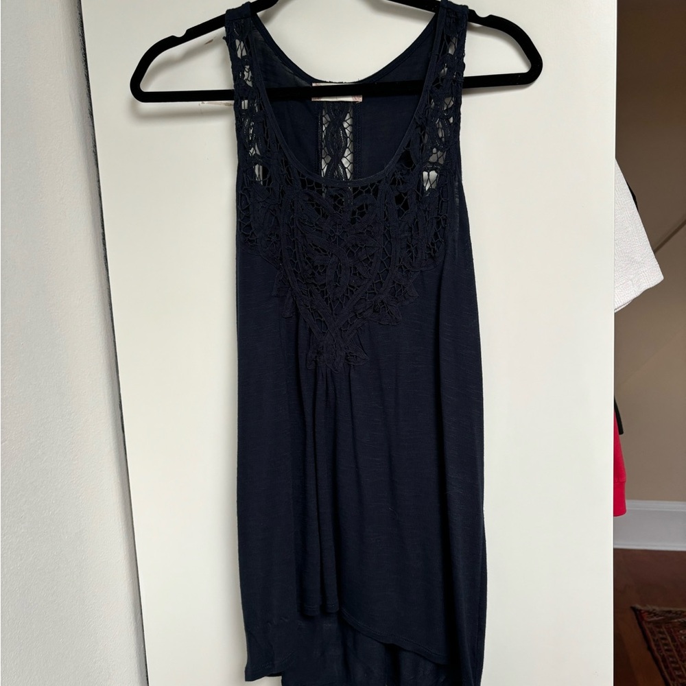 Navy blue Sleeveless Lace Top